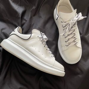 Alexander McQueen Sneakers
